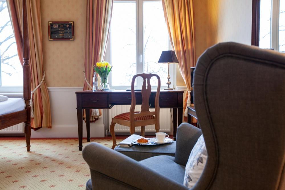 Hotel Niederlaendischer Hof Шверін Екстер'єр фото