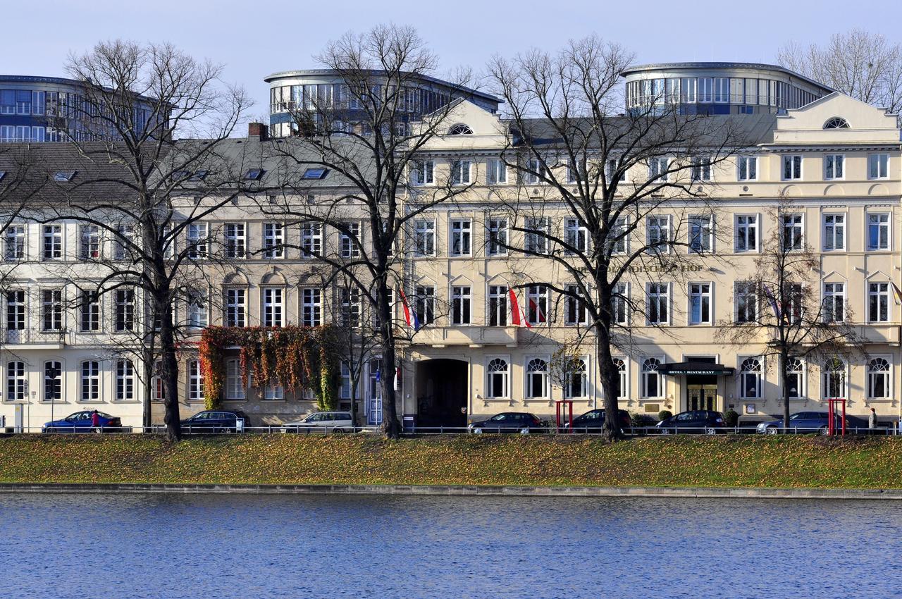 Hotel Niederlaendischer Hof Шверін Екстер'єр фото